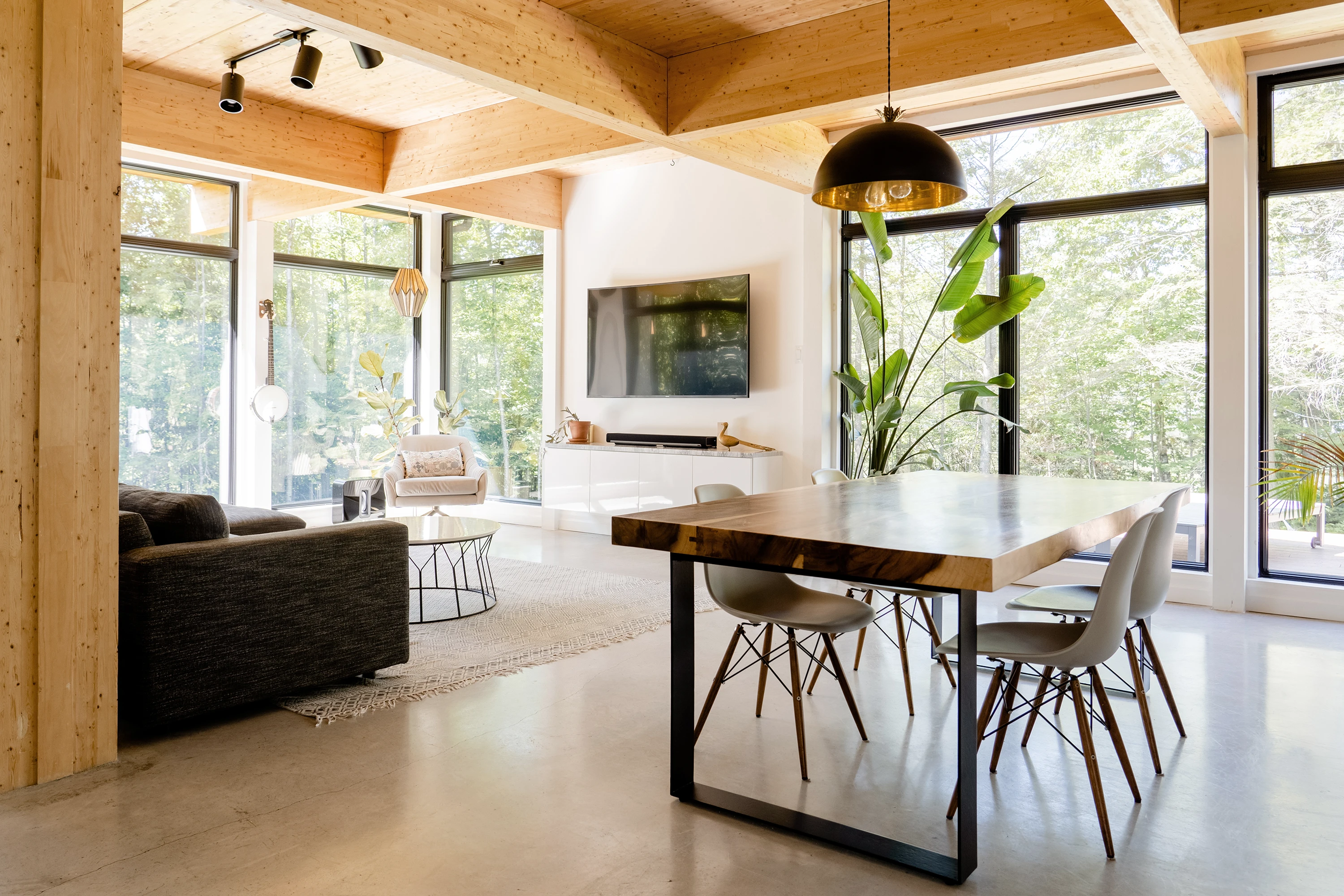 Photo immobilière retouchée avec PHAiTO
                            loading=